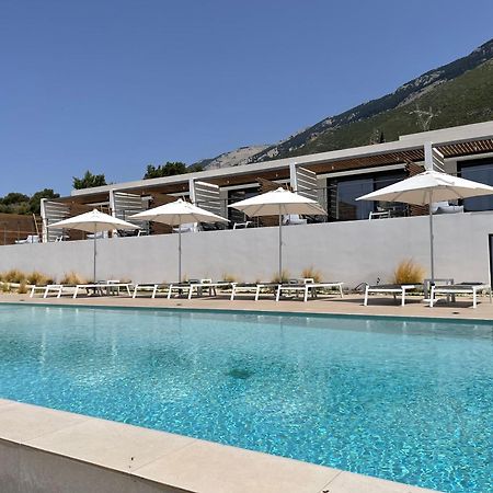 Kefalonian Escape Suites Valeriánosz Kültér fotó