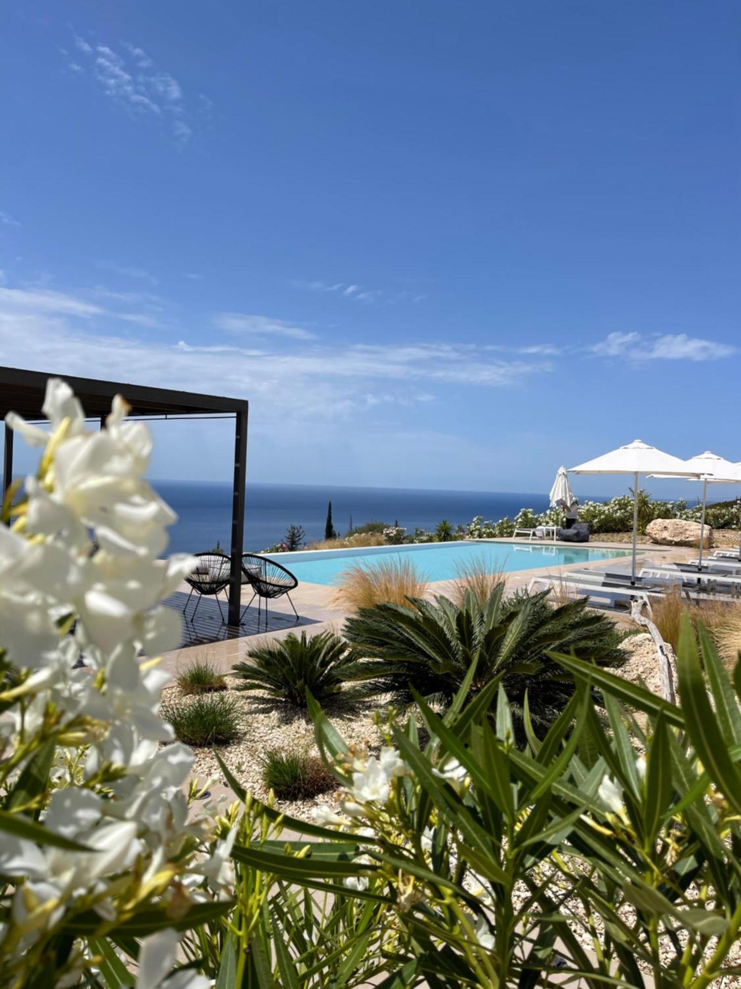 Kefalonian Escape Suites Valeriánosz Kültér fotó